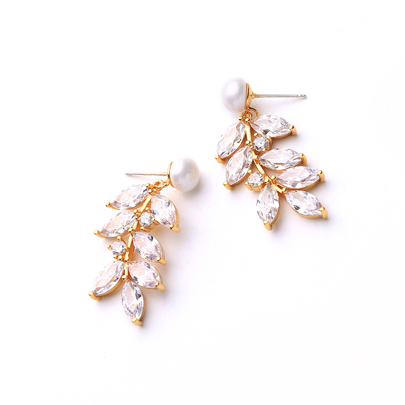 2019 Princess leaf style 925 silver and diamond for women for party earings 2019 Princess leaf style 925 silver and diamond for women for party earings