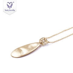 Fashion water drop golden jewelry pure yellow gold 18k moissanite necklace