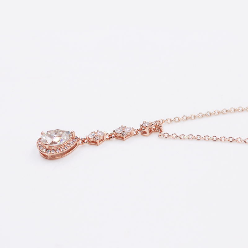 Hot sale fashion jewelry pear shape 925 silver gold plated moissanite necklace Hot sale fashion jewelry pear shape 925 silver gold plated moissanite necklace