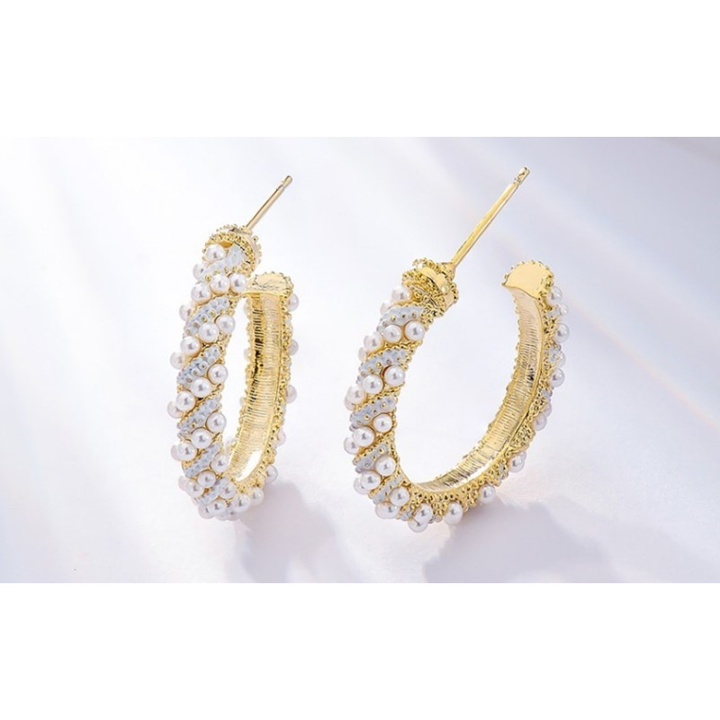 Personality fashion women CC shape beads earrings accessories alloy earrings stud Personality fashion women CC shape beads earrings accessories alloy earrings stud