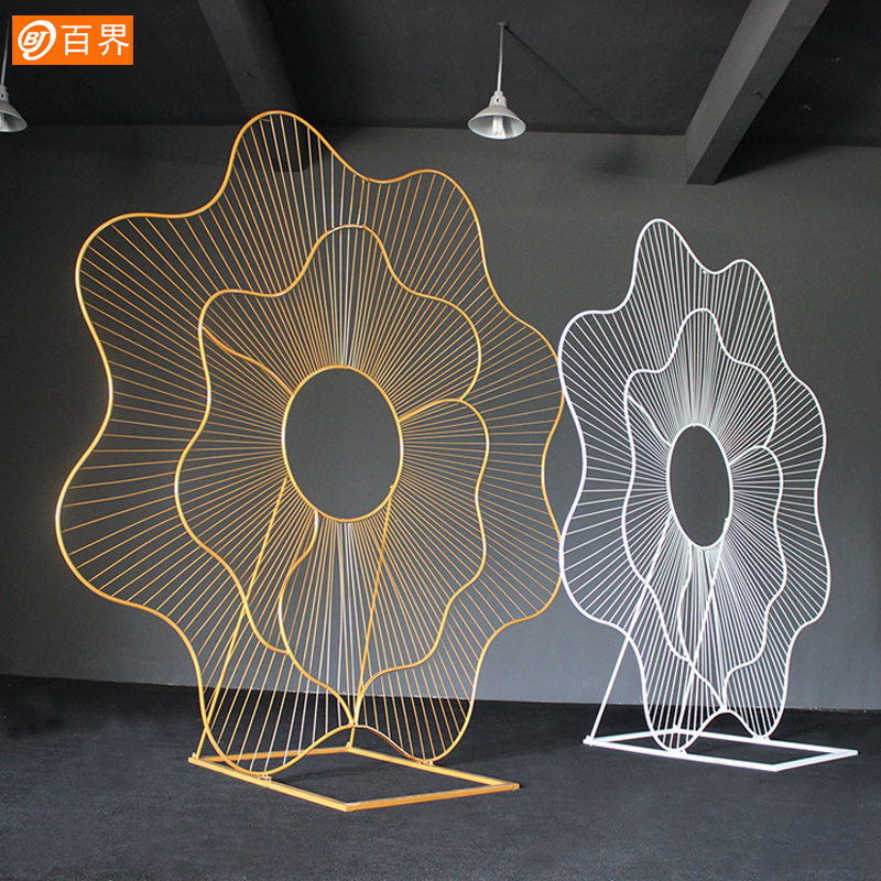 LED light iron metal wedding petals event decoration stage background centerpieces set