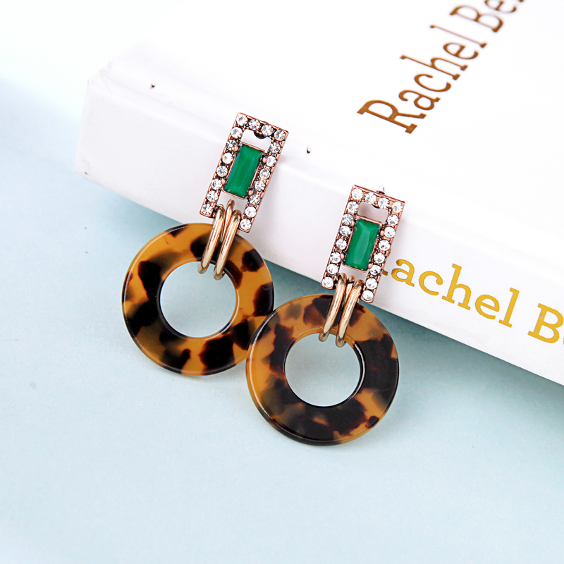 2019 fashion design colorful acrylic resin leopard circle holder earings