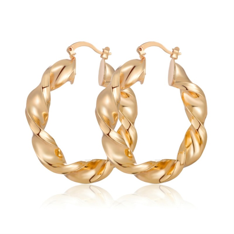 Wholesale manufactures fashion circle design women twisted large earrings Wholesale manufactures fashion circle design women twisted large earrings