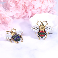 Hot Zircon bee dog brooch Pins Silver Gold for Womens Pearl Elegant Beautiful animal brooch pin rhinestone
