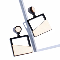 custom fashion trendy Gift Vintage Hollow out Wooden Drop ethnic dangle earrings for women
