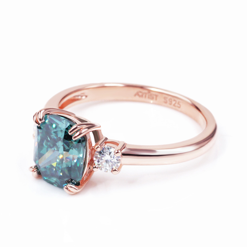 Custom 925 sterling silver diamond engagement cushion cut blue moissanite ring Custom 925 sterling silver diamond engagement cushion cut blue moissanite ring