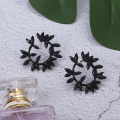 2020 jewelry earrings new creative hollow alloy spray paint  flower stud earrings for women