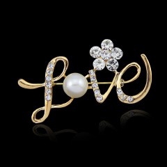 Amazon hot sale fashion crystal women girls rhinestone pearl letter LOVE brooches Amazon hot sale fashion crystal women girls rhinestone pearl letter LOVE brooches