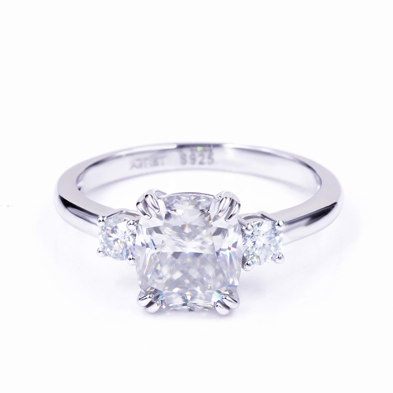 Custom 925 sterling silver diamond engagement cushion cut blue moissanite ring Custom 925 sterling silver diamond engagement cushion cut blue moissanite ring