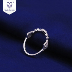 Custom fashion 14k 18k platinum moissanite diamond ring for women