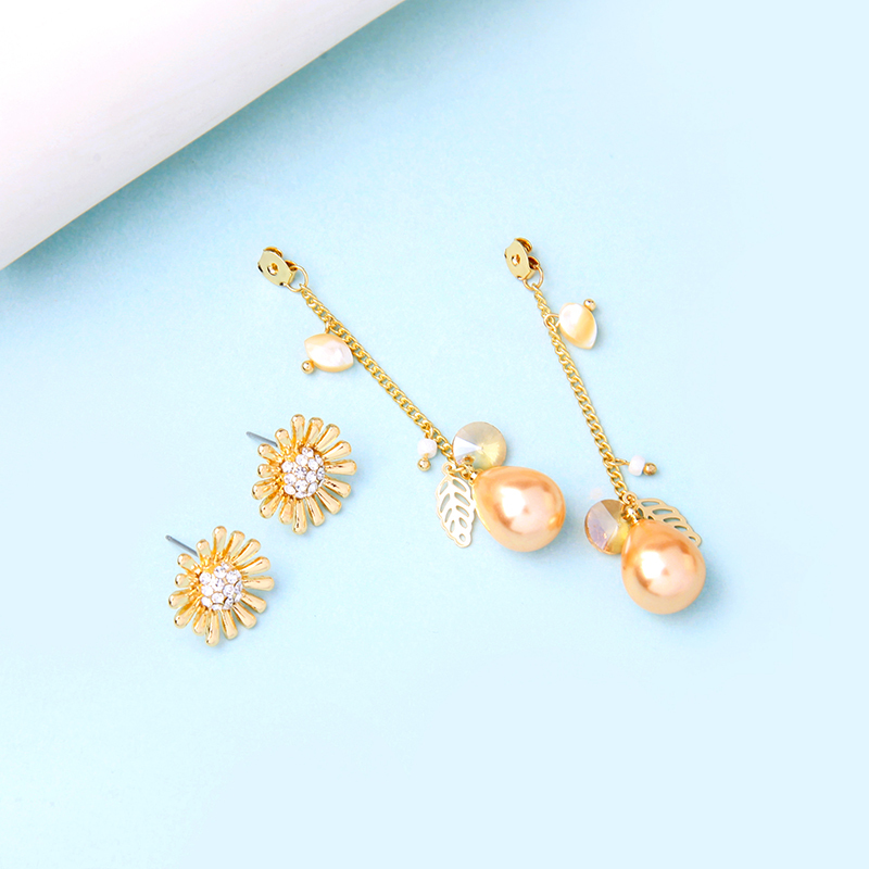 Sunflower shaped crystal diamond latest design dangle earring