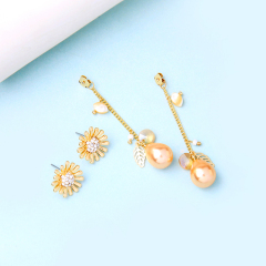 Sunflower shaped crystal diamond latest design dangle earring Sunflower shaped crystal diamond latest design dangle earring
