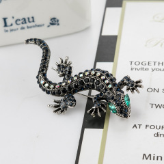 INS amazon korean latest luxury fashion vintage girls rhinestone crystal animal lizard brooches for women lady