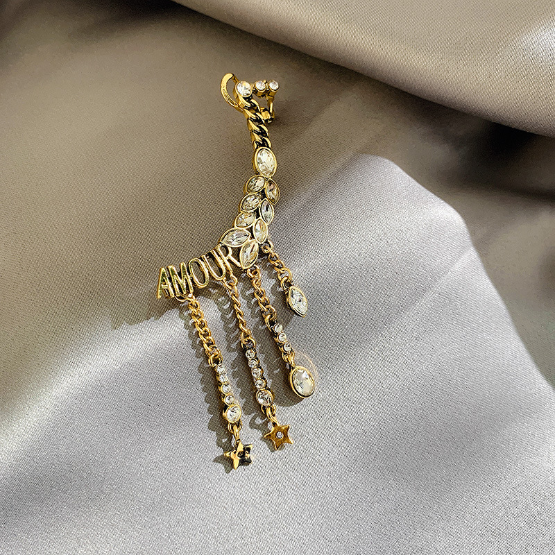 Vintage Diamond Letter Super Fairy Wheat Wings Crystal Tassel Alloy Earring Vintage Diamond Letter Super Fairy Wheat Wings Crystal Tassel Alloy Earring