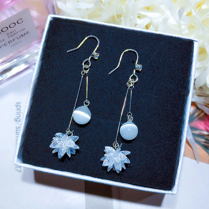 2019 new korea long luxury zircon flower tassel cheap drop earrings crystal