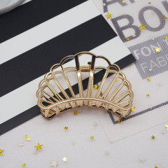 2020 INS Hot Smooth Metal gripping hair clip Europe and America Retro adult metal hair claw clip