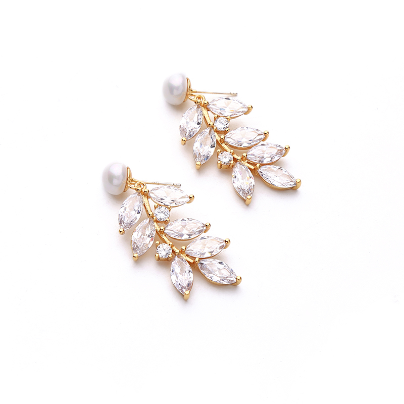 2019 Princess leaf style 925 silver and diamond for women for party earings 2019 Princess leaf style 925 silver and diamond for women for party earings