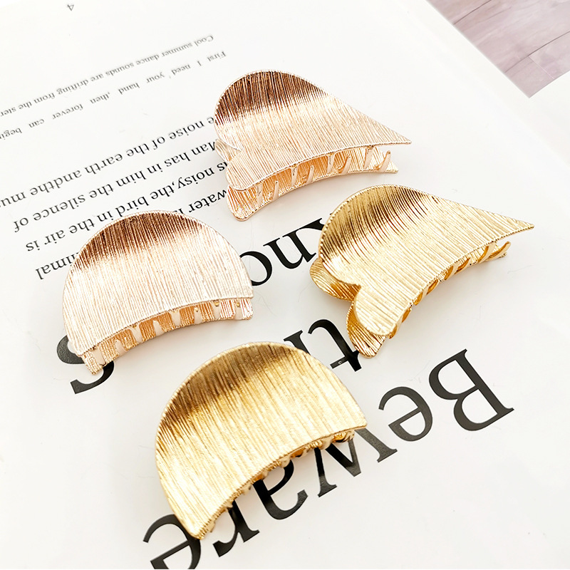 Fashion korean women girls metal geometric bridal alloy hair claw clip