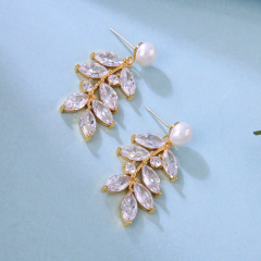 Wholesale zircon women leaf pearl copper rhinestone crystal bridal earrings