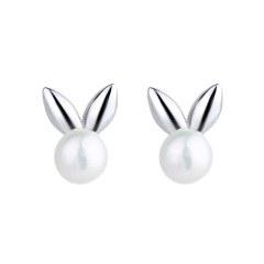 Amazon hot  s925 silver rabbit-shape white nature fresh water pearl earrings