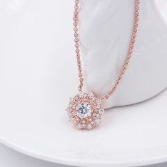 Retro and Flower shape 925 sterling silver platinum moissanite necklace