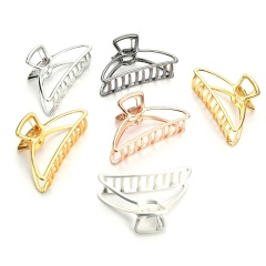 Amazon wholesale ladies fancy clear hair accessories matte large alloy metal grab claw clips