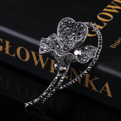 Fashion newest design baroque black jewelry flower rose brooch bow crystal rhinestone brooch pins