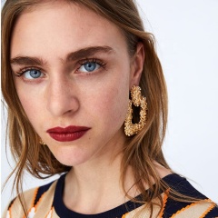 Amazon stylish  popular metal alloy indian gold plated retro earrings for female
