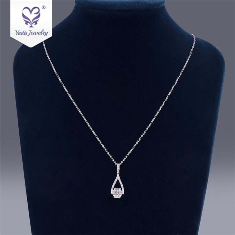 jewelry 18k beaded Teardrop Single big stone pendant diamond Moissanite necklace jewelry 18k beaded Teardrop Single big stone pendant diamond Moissanite necklace