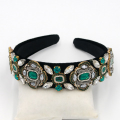 2019 spring vintage women British fashion rhinestone embellished wide velvet headband baroque
