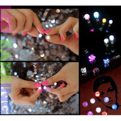 2020 New arrival fashion christmas women jewelry alloy lighted led stud earrings