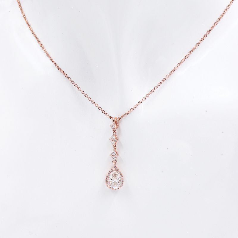 Hot sale fashion jewelry pear shape 925 silver gold plated moissanite necklace Hot sale fashion jewelry pear shape 925 silver gold plated moissanite necklace
