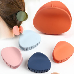 Korean fashion accessories new design plastic large hair claws for women