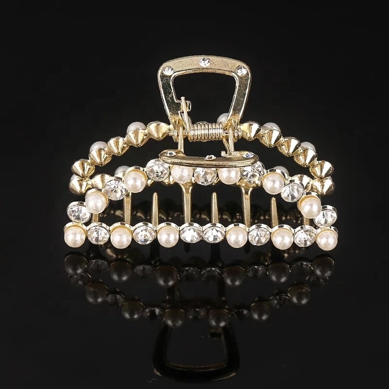 New style fancy influencer simple pearl grab large hair claws headdress for women
