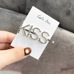 Baroque vintage Simple Non Slip Accessories girl Barrettes metal letter hair clips