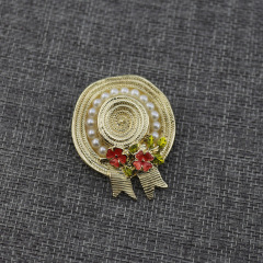 Customized European and American retro flower pearl hat shape Enamel brooches for women