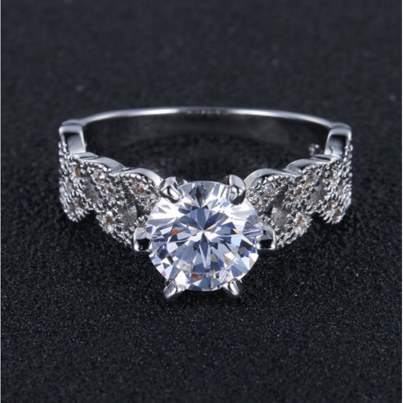 Crystal Finger Ring Brass Plated Silver Color Cubic Zirconia Ring For Wedding Party