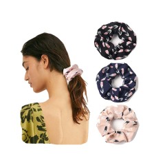 Wholesale fashion girls printed chouchou elastic fabric scrunchies hair ties Wholesale fashion girls printed chouchou elastic fabric scrunchies hair ties
