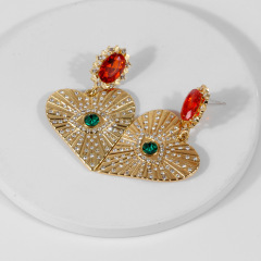 New alloy gold dangler eardrop eyes crystal heart fashion earrings for women