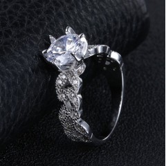 Crystal Finger Ring Brass Plated Silver Color Cubic Zirconia Ring For Wedding Party