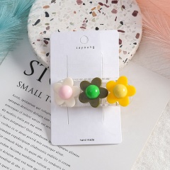 Ladies acrylic material hawaiian cute mini flower hair claw clip for sale