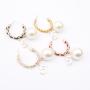Wholesale hook Plated Metal Women Baroque Twist Pearl Drop Chandelier Earrings Wholesale hook Plated Metal Women Baroque Twist Pearl Drop Chandelier Earrings