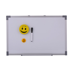 Etiqueta de pared interactiva portátil, sistema de escritorio, marco de aluminio plateado, pizarra enrollable retráctil para la escuela