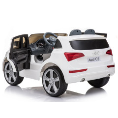 Hot Selling 2.4G Remote Control white red black toys kids cars ride on car toy for kids