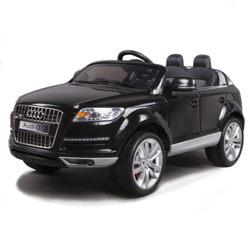 2020 Factory wholesale licensed 24v electric  two seats 4 wheels plastic ride on car for kids driving