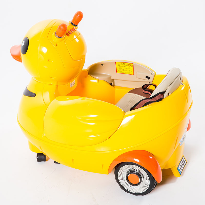 2020 cute and hot selling kids ride on car for boys and girls to drive with cheap price