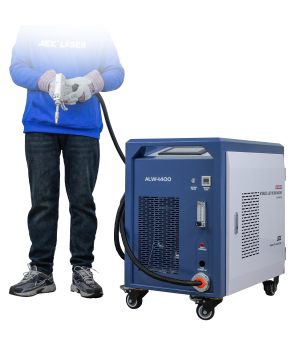 US Stock Second-hand 1400W Self-generated Gas Air-cooled Laser Welding Machine