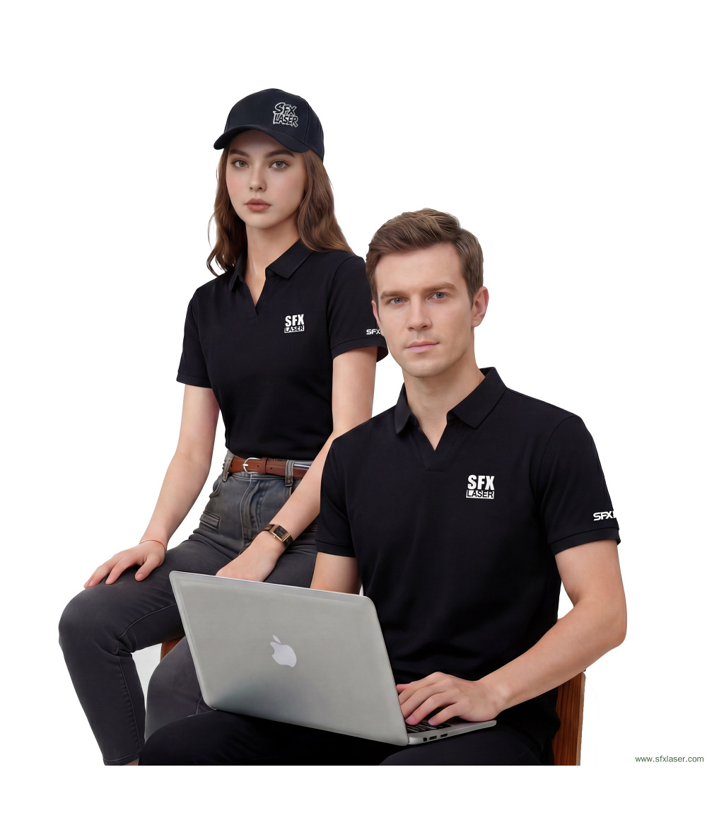 Conjunto de artículos de láser SFX: gorra de béisbol, polos y chaleco Conjunto de artículos de láser SFX: gorra de béisbol, polos y chaleco