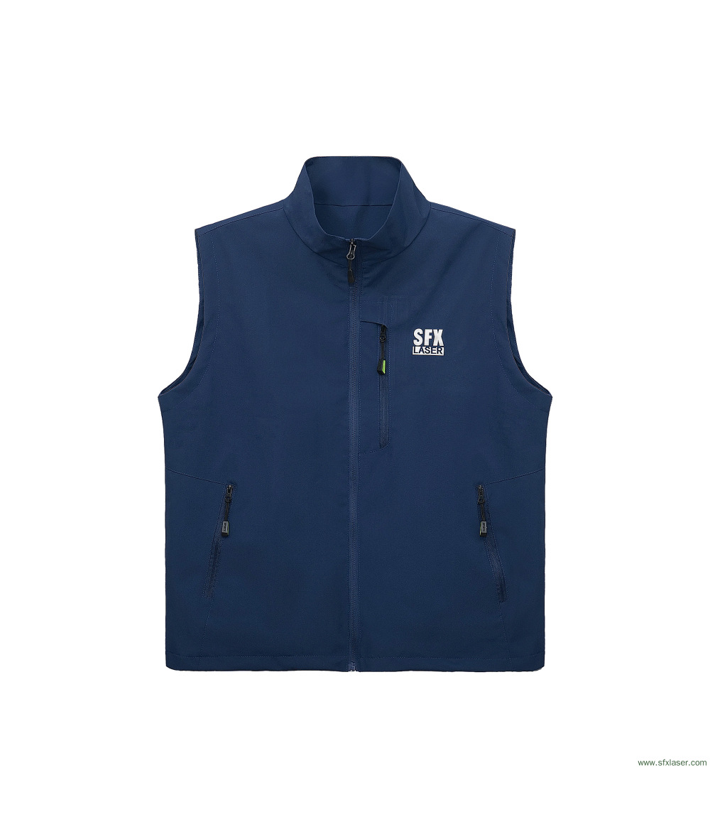 Conjunto de artículos de láser SFX: gorra de béisbol, polos y chaleco Conjunto de artículos de láser SFX: gorra de béisbol, polos y chaleco