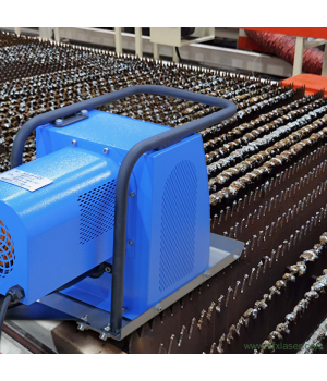 US-Lager Laser-Lamellen-Reinigungsmaschine Laser-Schneidemaschine Plasmaschneider Tisch-Lamellenreiniger Schlackenentferner